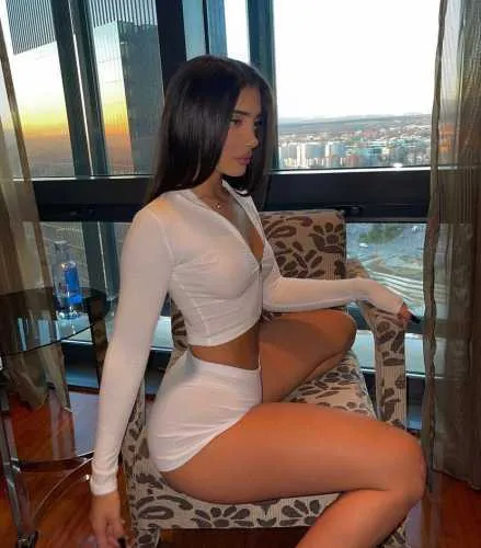Kabaye escort