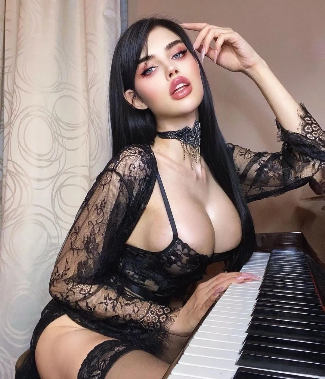 Nochik escort