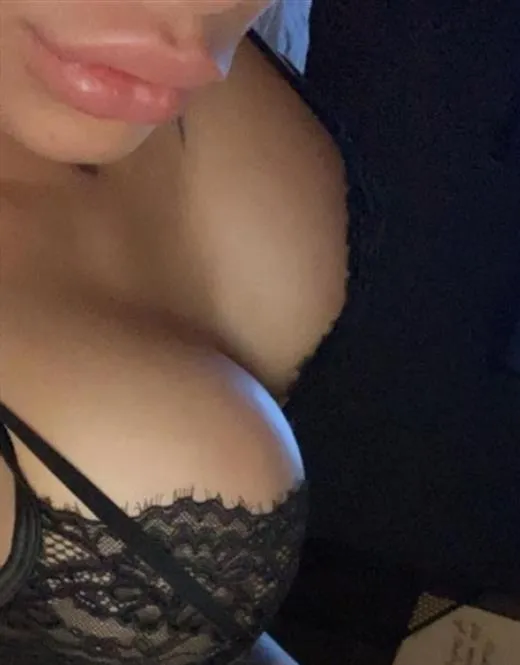 Adiera, escort in Neuilly Sur Seine - 15510