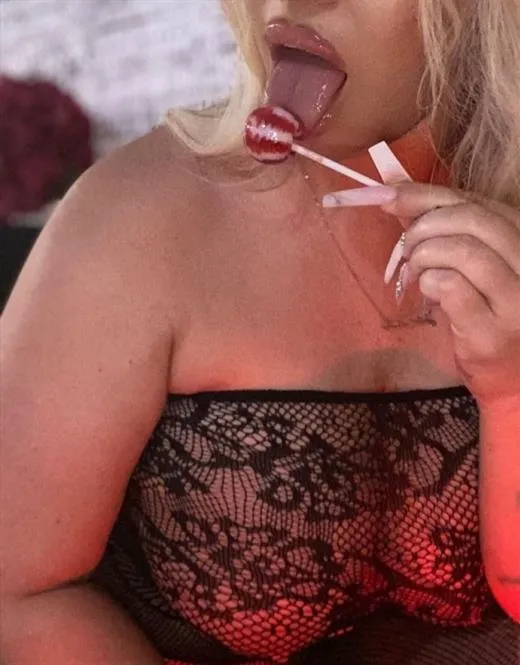 Almadet, escort in Bordeaux - 8442