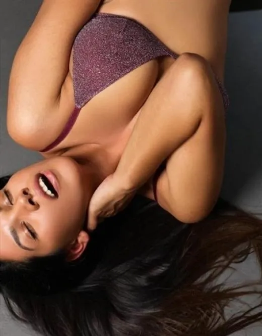 Anabelle_Japonaise, escort in Toulon - 4973