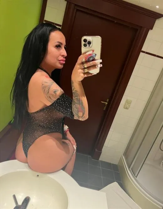 Escort Badrya, Paris - 4567