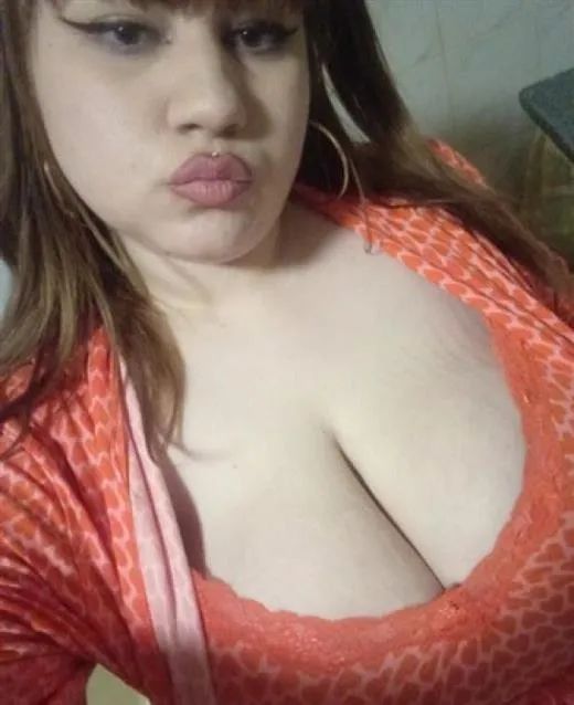 Basrija, horny girls in Salon de Provence - 11312