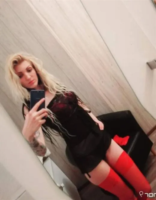 Chely, escort in Lyon - 14173