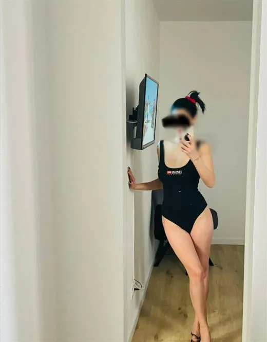 Chi Ling, escort in Saint Denis - 13505