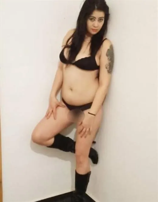 Chunyong, escort in Chambery - 15710