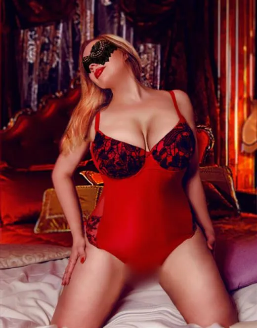 Escort Model Davi, Angers - 15260