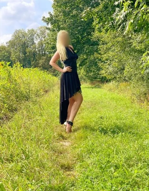 Diuly, escort in Beauvais - 9445