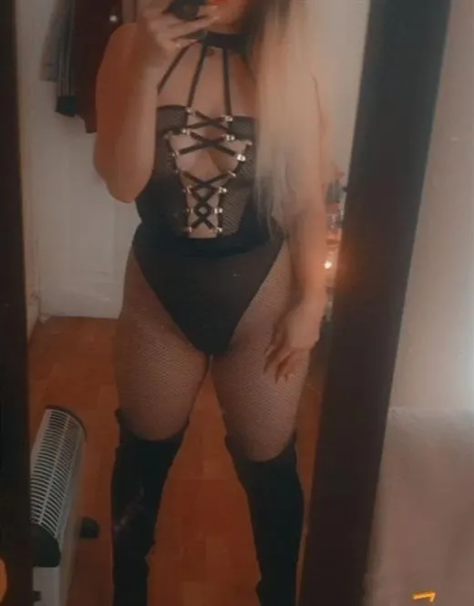 Escort Djarija, Grenoble - 6110