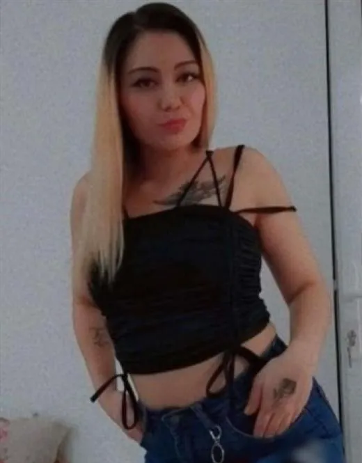 Elise Riitta, sex in Caen - 9814