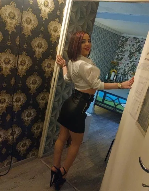Escort Ella Tyra, Caen - 5571