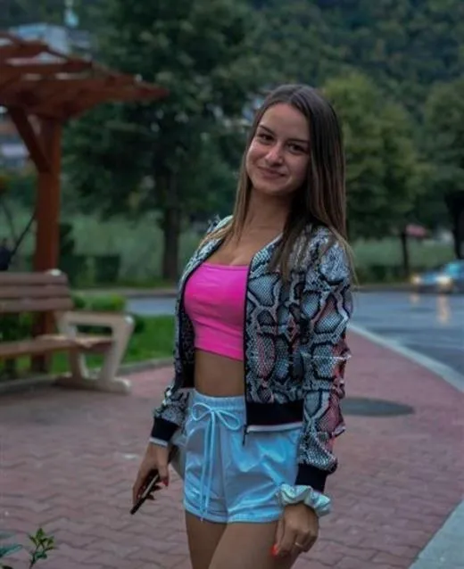 Hayjar, horny girls in Lens - 10650