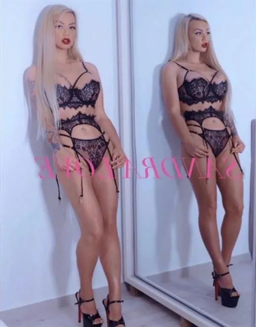 Escort Model Henniesdotter, Cagnes sur Mer - 17838