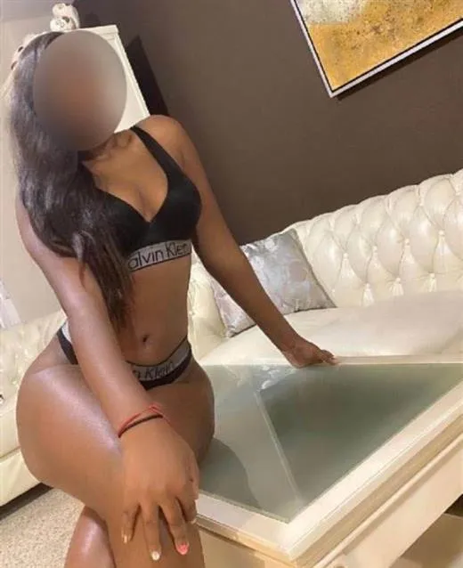 Imina, escort in Aix-en-Provence - 14215
