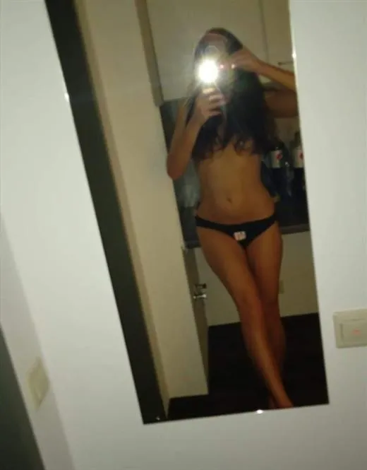 Escort Model Iris Nathalie, Aast - 15816