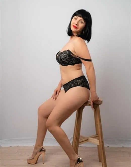 Khudhir, escort in Paris - 6910