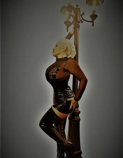 Kimori, escort in Neuilly Sur Seine - 7484