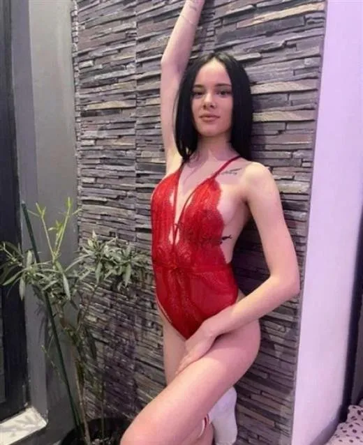 Escort Kitura, Nice - 8582