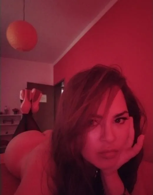 Escort Model Krishika, Clermont-Ferrand - 10846