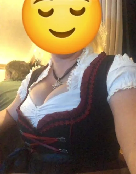 Escort Leoine, Cannes - 4570