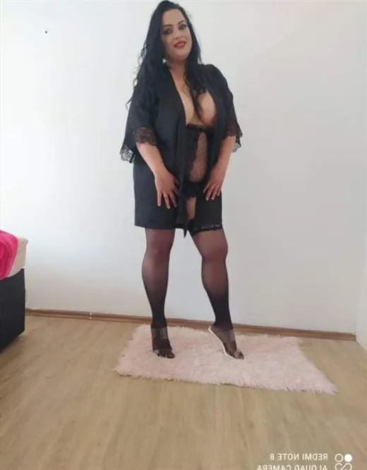 Linneh, escort in Rennes - 5742
