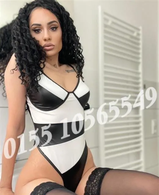 Lobabh, horny girls in Saint-Etienne - 4925