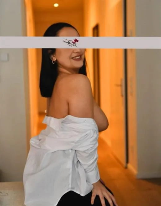 Madli, sex in Paris - 4468