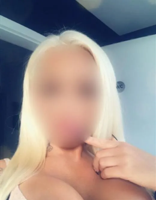 Mahmudije, escort in Vichy - 2806