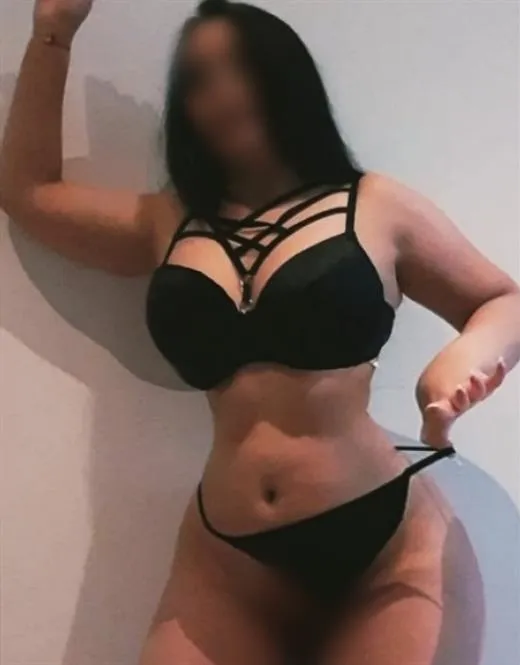 Escort Model Mandal, Valence - 14384