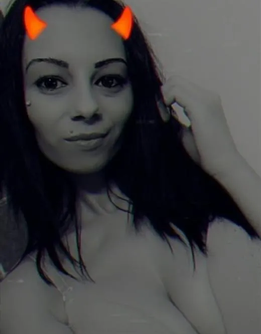 Melia Juni, sex in Besaneon - 8495