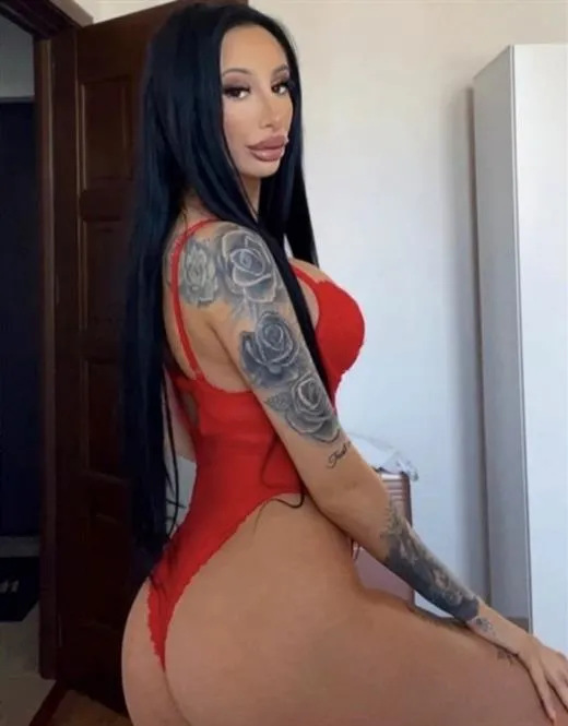 Escort Model Mpembele, Paris - 8368
