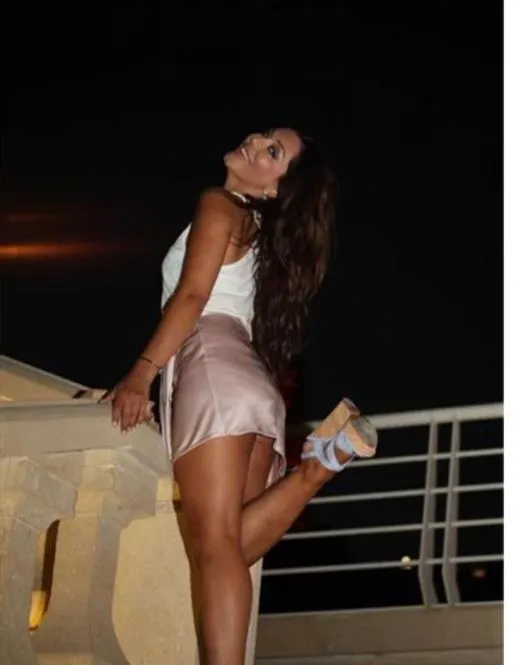 Muazi, horny girls in Nantes - 13383