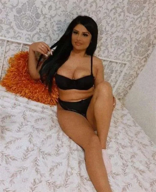 Nefija, horny girls in Bordeaux - 2724