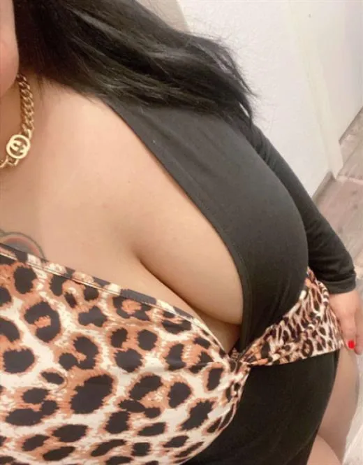 Nouguibouame, horny girls in Lyon - 13541