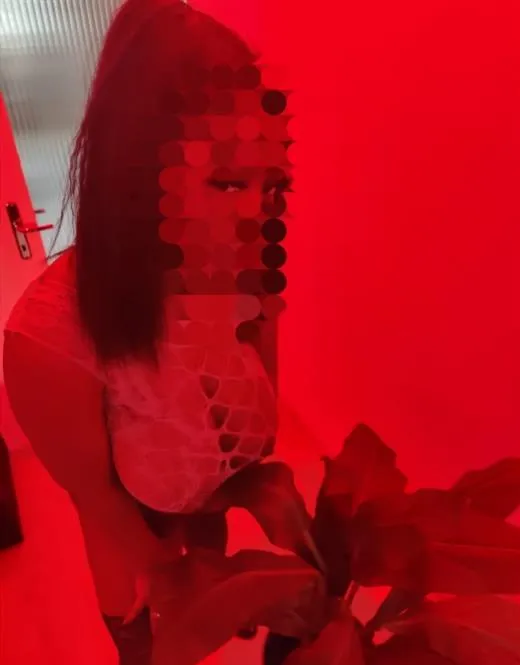 Escort Model Noverose, Paris - 2580