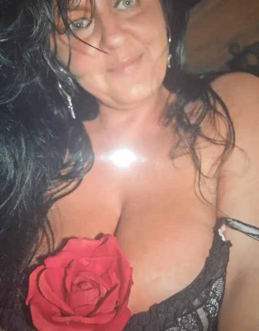 Escort Model Obiley, Lens - 13398