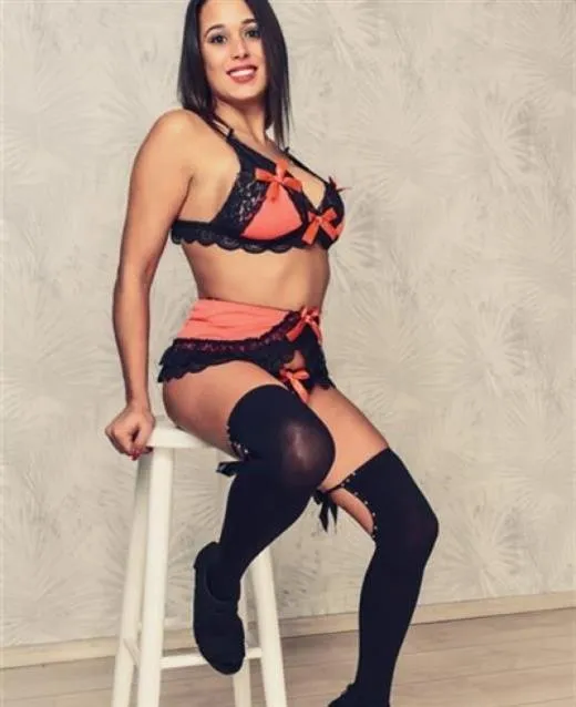 Escort Model Onkar, Villeneuve-de-Marsan - 2359