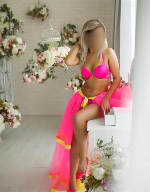Escort Model Orrachon, Colmar - 8179