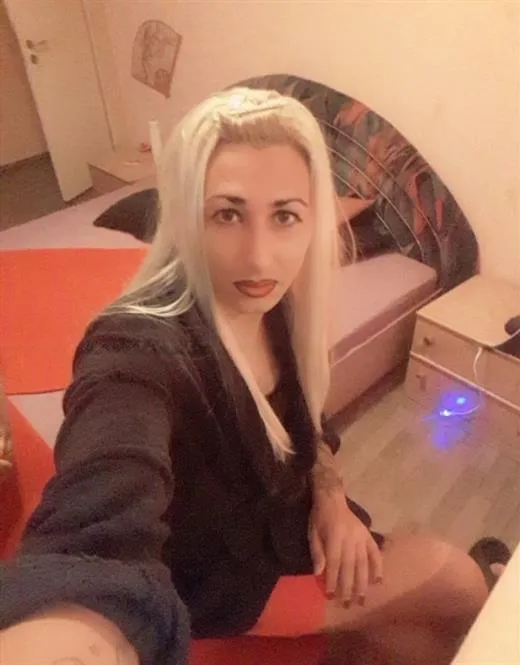Escort Model Ovesen, Chambery - 17008