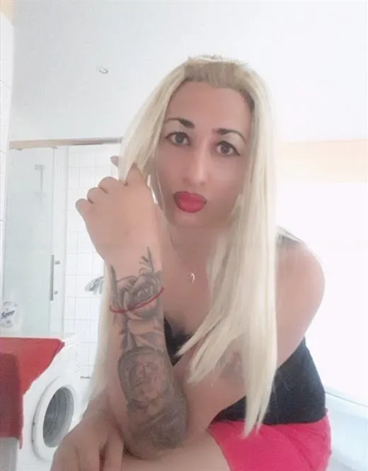 Ovesen, sex in Chambery - 8637