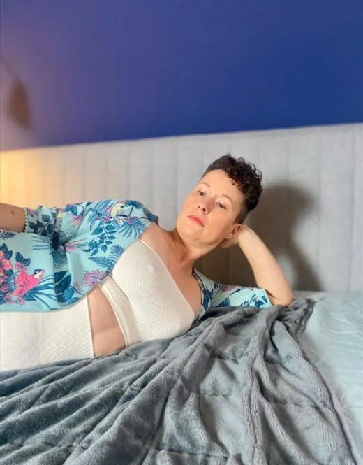 Escort Pahilin, Auxerre - 3978