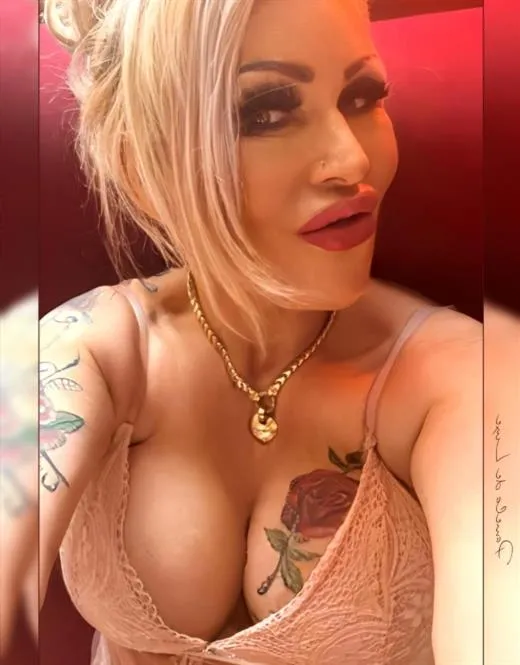 Escort Model Peza, Rennes - 18562