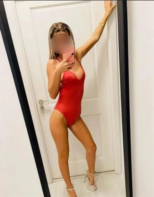 Escort Prabahini, Etampes - 4001