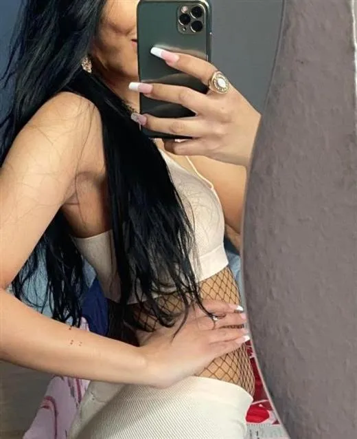 Escort Rong Mei, Rennes - 14031