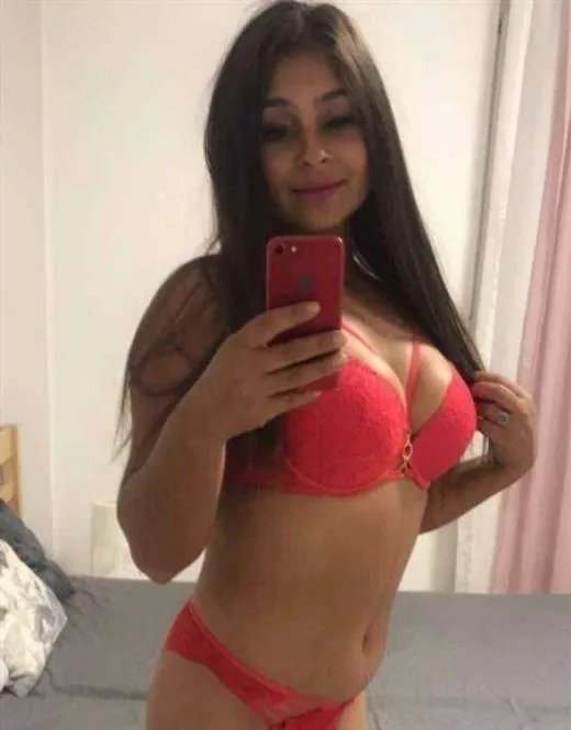 Salem, escort in Paris - 11811