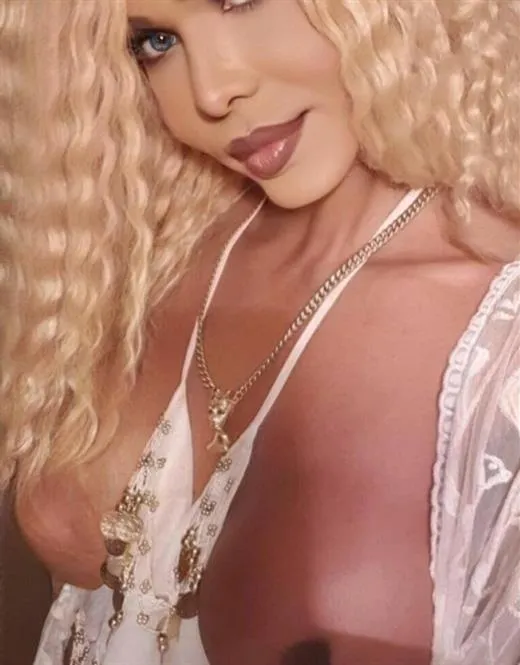 Samatar, escort in Angers - 2202