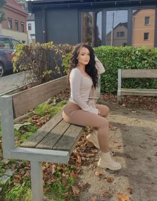 Sarafina, escort in Antigny - 4331