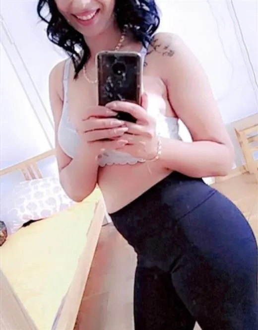 Escort Model Sasimontha, Lyon - 33