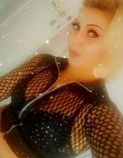 Semelia, escort in Lorient - 9807