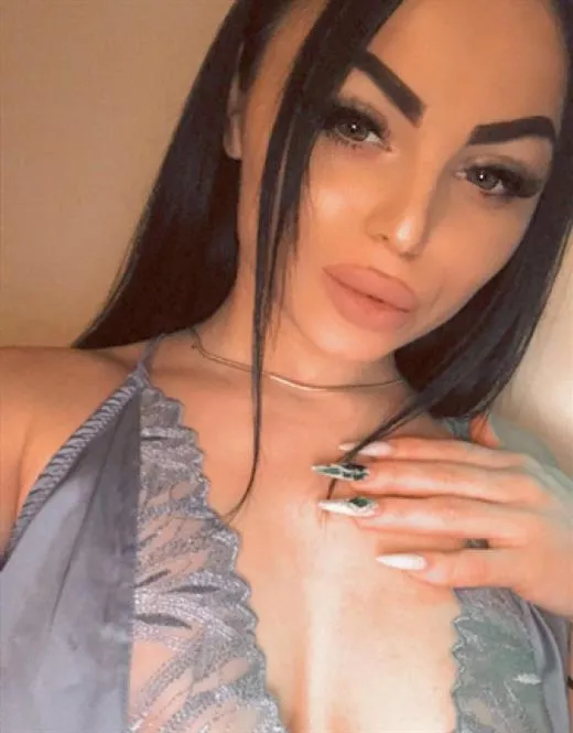 Escort Model Shadey, Paris - 11202